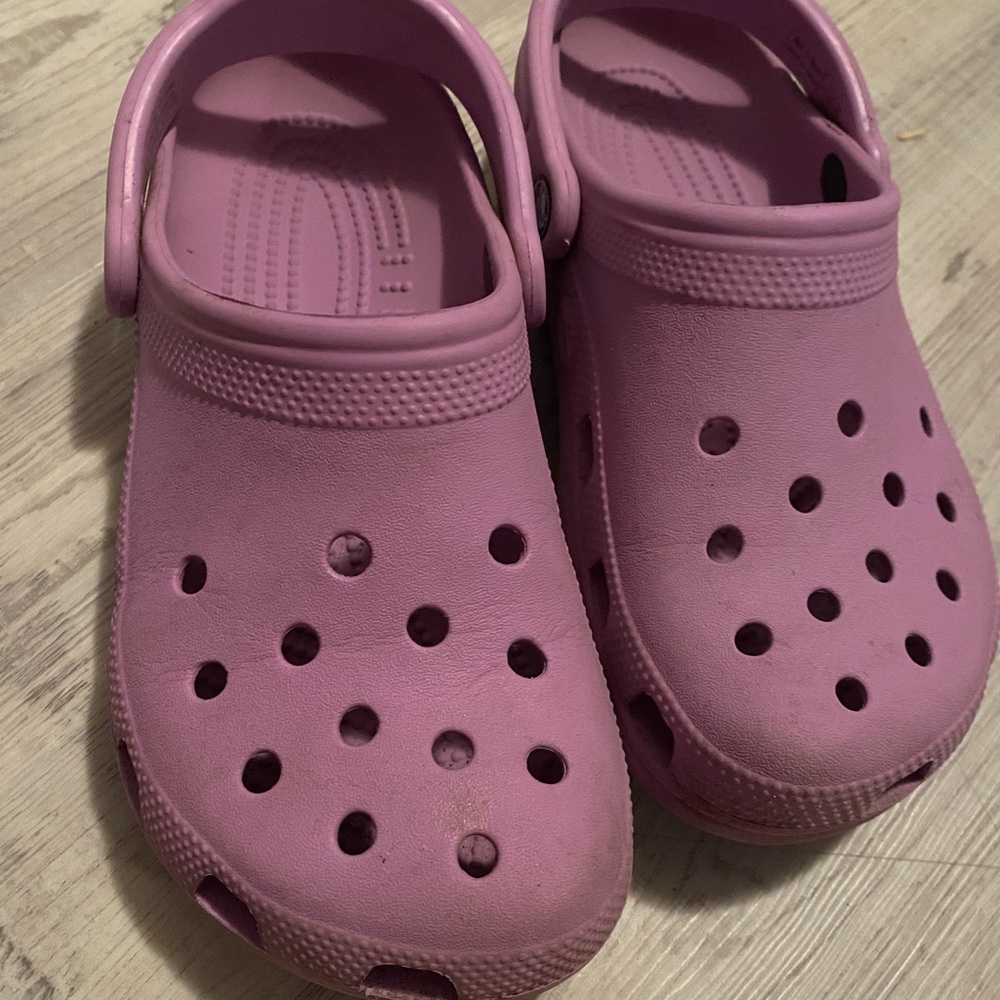 Crocs